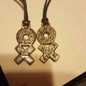 VTG 1974 Alexis Kirk Signed Pewter Love & Kisses XO Token 1 Pendant NecklaceCord